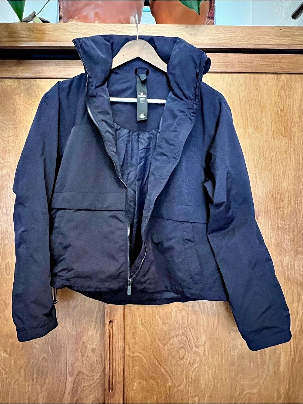 lululemon Define Cropped Jacket *Nulu Blue Size 6